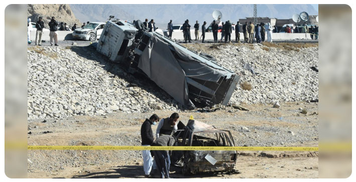pakistan-taliban-claim-suicide-blast-killing-3-28-injured
