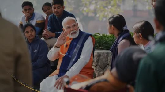 PM Modi at Pariksha Pe Charcha 2025: Encourages Students to Stay Focused and Confident During Exams