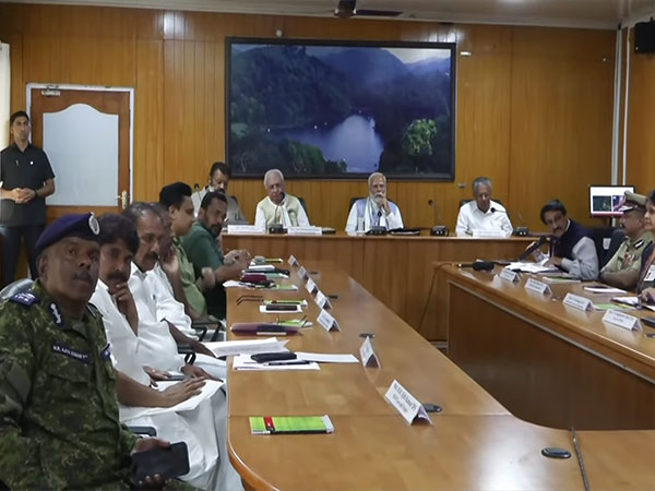 pm-narendra-modi-chairs-review-meeting-over-wayanad-landslides