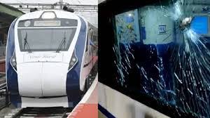 stones-thrown-at-durg-vizag-vande-bharat-express-five-arrested-in-chhattisgarh