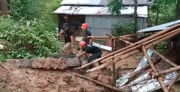 landslide-in-goalpara-kills-2-children