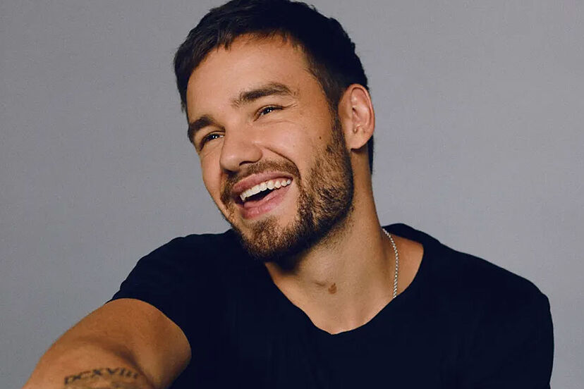 Tragic Loss: Former One Direction Singer Liam Payne Dies in Fall from  Balcony in Argentina