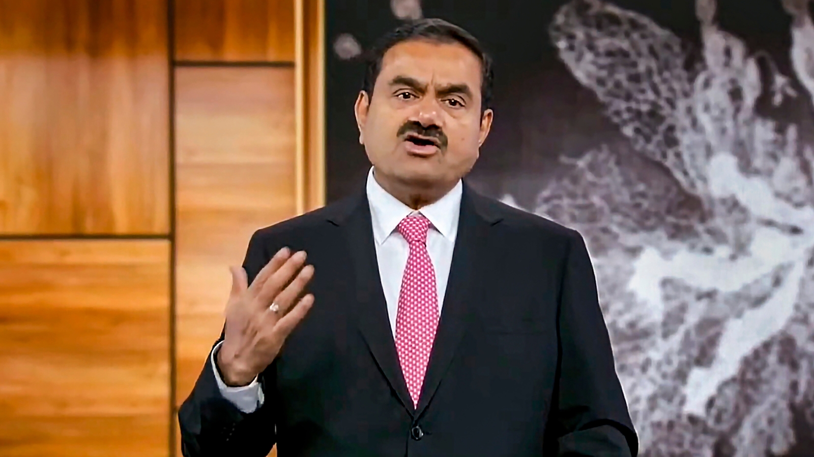 US SEC Seeks India’s Cooperation in Adani Bribery Probe, Stocks Plunge