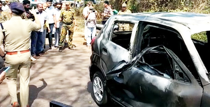 couple-burnt-to-death-in-kerala-after-car-catches-fire