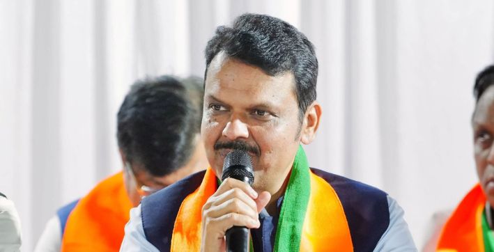 Maharashtra CM plans to regulate social media conduct of govt officials