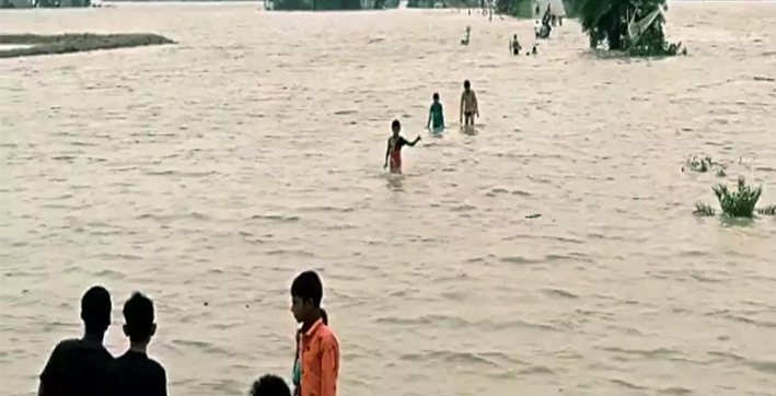 14 People Dead, 7 Missing Due To Floods and Landslides in Assam