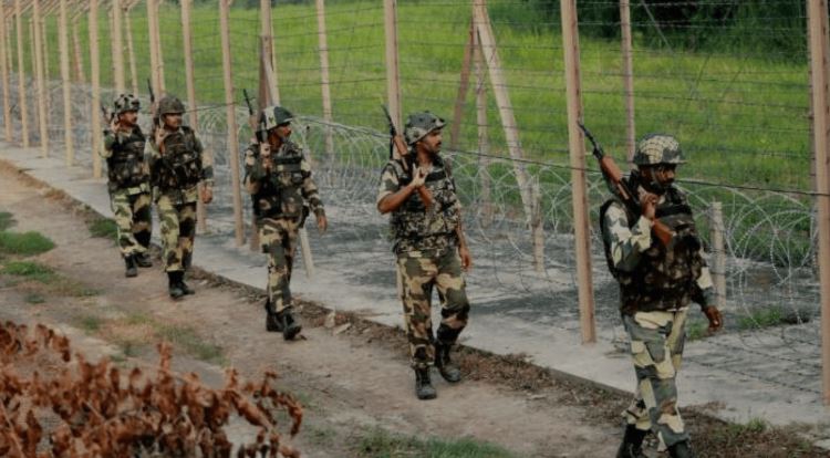 bsf-troops-eliminate-pakistani-intruder-foil-infiltration-attempt-in-pathankot