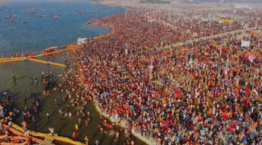 Smuggler on the Run for Months Arrested in Prayagraj During Holy Dip