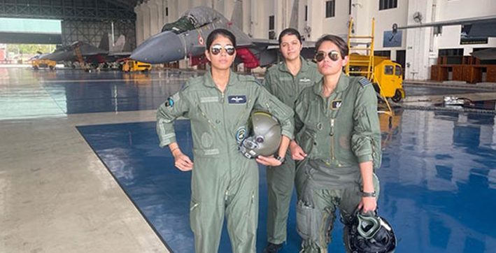female-officers-flying-fighter-jets-choppers-near-lac-with-china-in-northeast