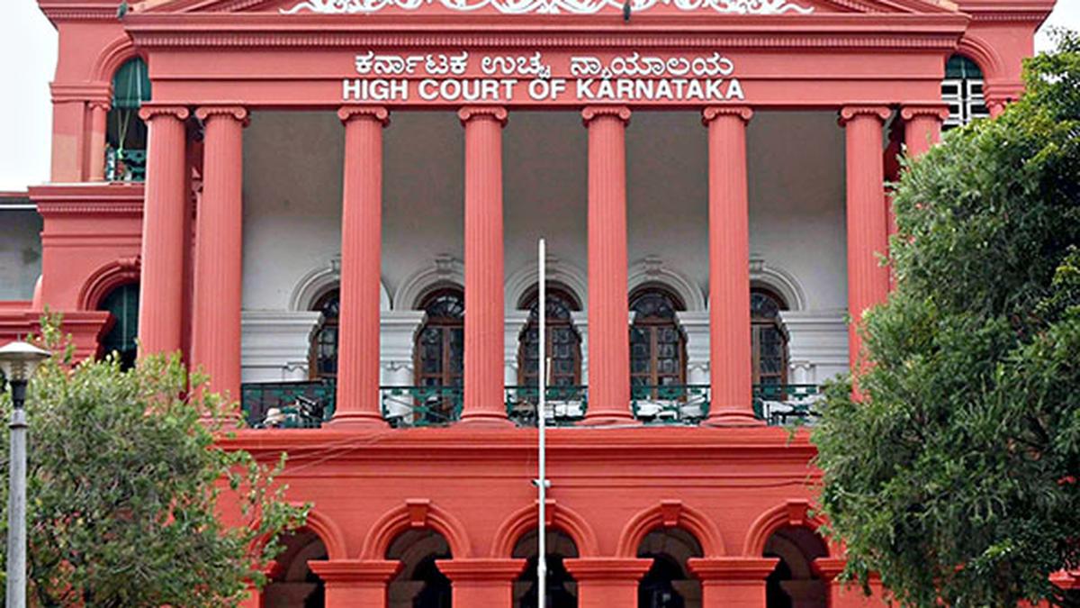 karnataka-high-court-issues-notice-to-state-government-over-withdrawal-of-crimin