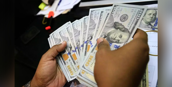 indias-forex-reserves-at-new-over-2-year-low-amid-weak-rupee