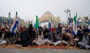 punjab-bandh-over-farmers-demands-disrupts-daily-life-roads-blocked-trains-ca