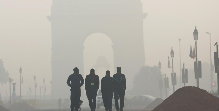severe-cold-wave-fog-conditions-continue-to-prevail-in-delhi