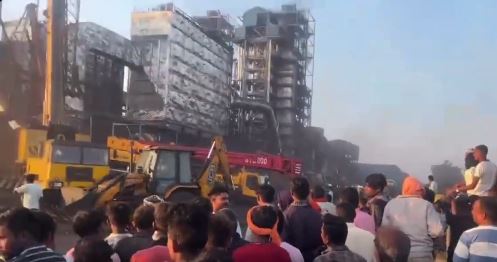 Silo Collapse at Smelting Plant in Chhattisgarh: 25 Workers Trapped, Rescue Operations Underway