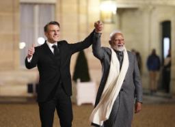 PM Modi Meets Macron in Paris Ahead of AI Summit, Engages with Global Leaders