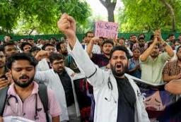 Bengal Doctors Resume Duties Partially After 42-Day Protest Over Rape Case